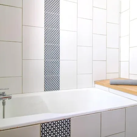 Apartment Le Isola Bella By Apirent #wifi #balcon #ascenseur Cannes